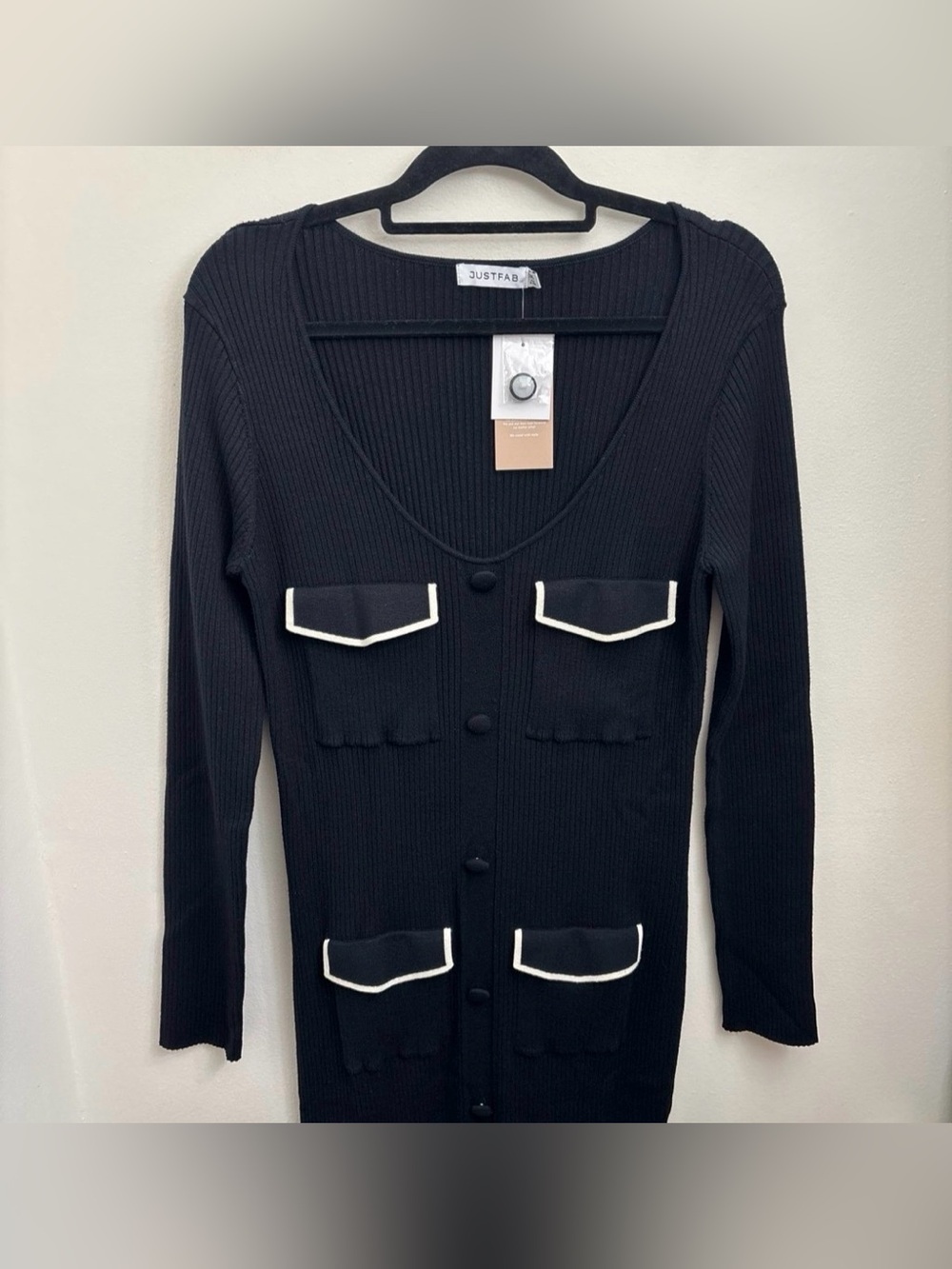 JustFab Black Ribbed Sweater V-Neck Maxi Dress with White Trim